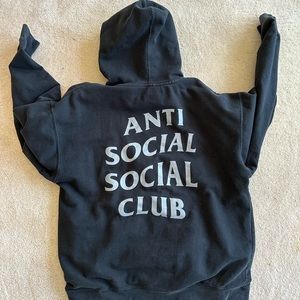 Hello Poshmark I own a few of these hoodies and no longer am interested in them.